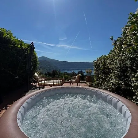 La Terrazza Sul Lago - Lake View & Jacuzzi Appartement *